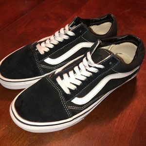 Vans Old Skokie Skate Shoe | Black & White